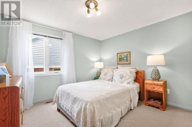 263 JOHN BOWSER CRESCENT Newmarket (Glenway Estates) Ontario photo 26