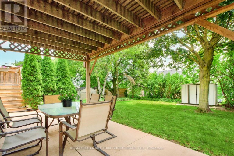 263 JOHN BOWSER CRESCENT, Newmarket (Glenway Estates), Ontario, L3Y7N7