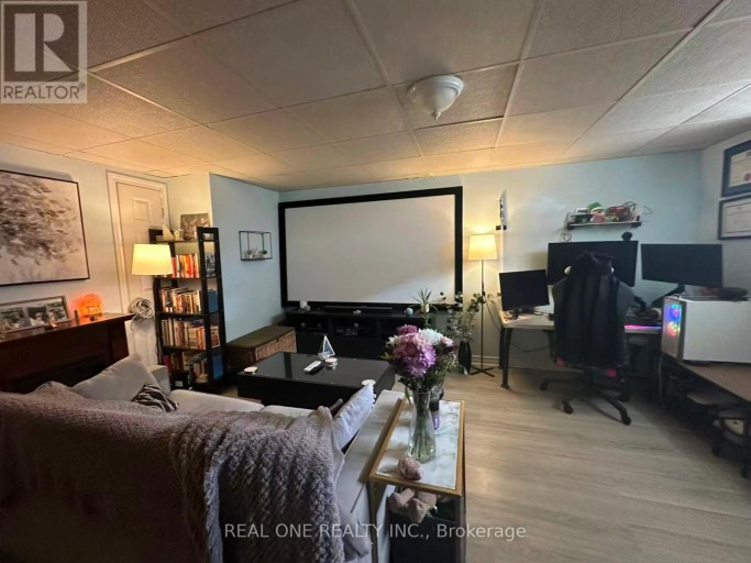 LOWER - 1387 SELKIRK AVENUE, Oakville (WO West), Ontario, L6L2V5