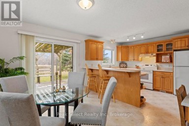 31 - 30 ANN STREET St. Marys Ontario photo 13