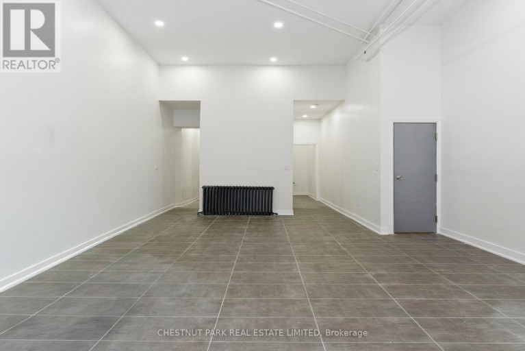 41 RONCESVALLES AVENUE, Toronto (Roncesvalles), Ontario, M6R2K4