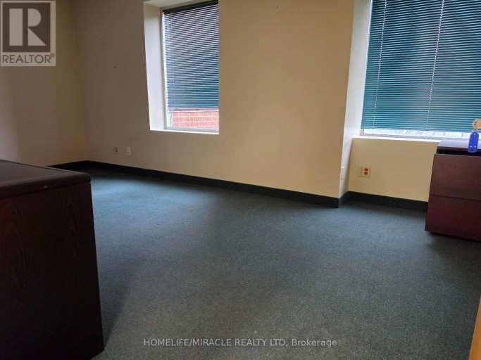 39 RIVALDA ROAD, Toronto (Humbermede), Ontario, M9M2M4
