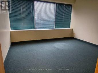 39 RIVALDA ROAD Toronto (Humbermede) Ontario photo 6