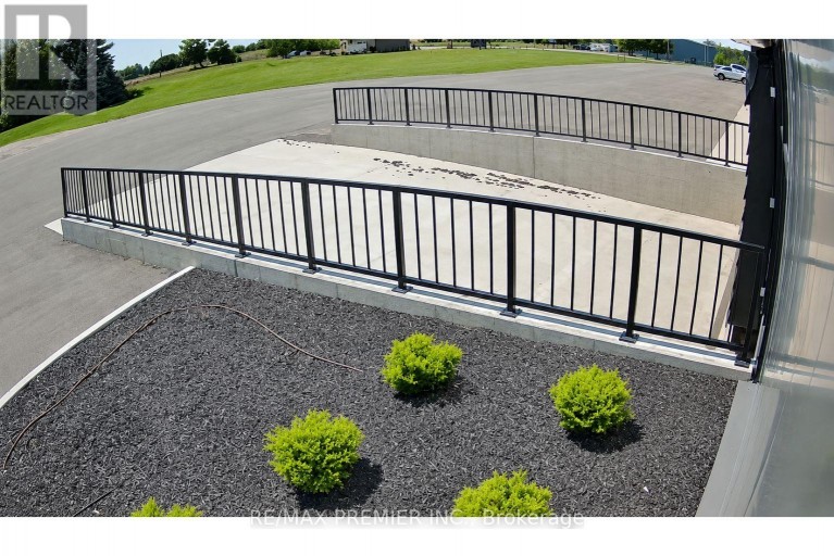 6-10 - 111 GREGSON COURT, Centre Wellington (Fergus), Ontario, N1M0E1