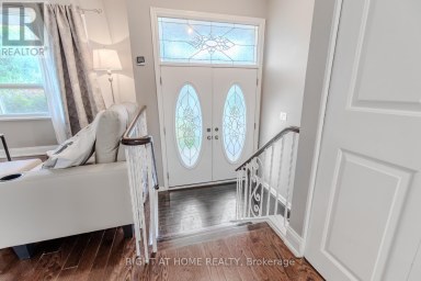 12 MURELLEN CRESCENT Toronto (Victoria Village) Ontario photo 2