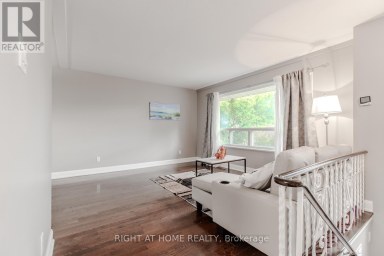 12 MURELLEN CRESCENT Toronto (Victoria Village) Ontario photo 4