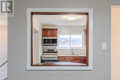 12 MURELLEN CRESCENT Toronto (Victoria Village) Ontario photo 6