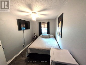 49 - 110 DEVERON CRESCENT London South (South T) Ontario photo 11