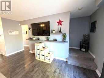 49 - 110 DEVERON CRESCENT London South (South T) Ontario photo 3