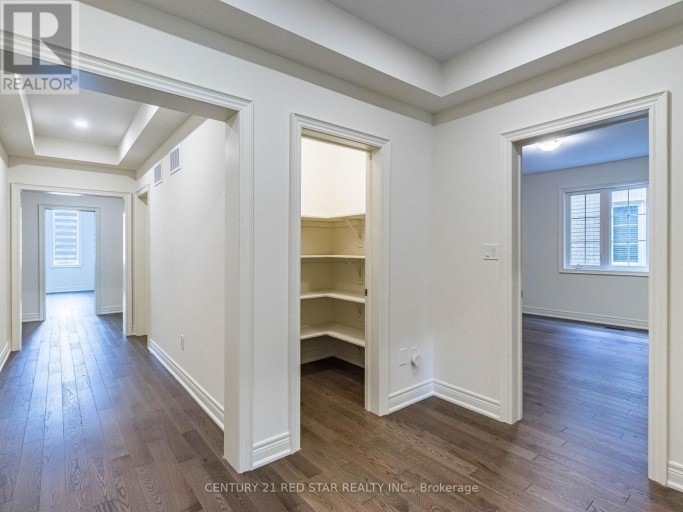 192 FARRELL ROAD, Vaughan (Patterson), Ontario, L6A0H9