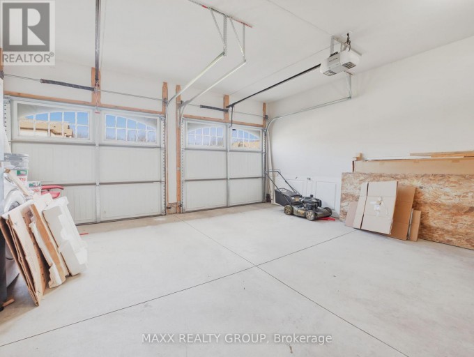 9354 SHOVELLER DRIVE, Niagara Falls (Forestview), Ontario, L2H0M3