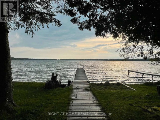 5470 PENETANGUISHENE ROAD, Springwater, Ontario, L0L1P0