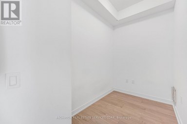 3320 - 8 NAHANI WAY Mississauga (Hurontario) Ontario photo 3