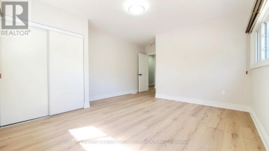 80 MAIN STREET Markham (Unionville) Ontario photo 19