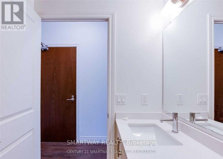 321 - 1050 MAIN STREET E, Milton (DE Dempsey), Ontario, L9T9M3