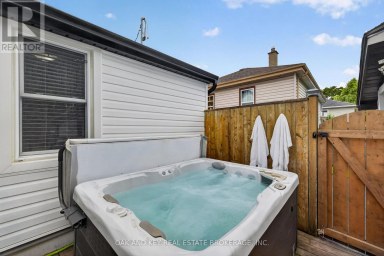 323 CLARKE ROAD London East (East H) Ontario photo 44
