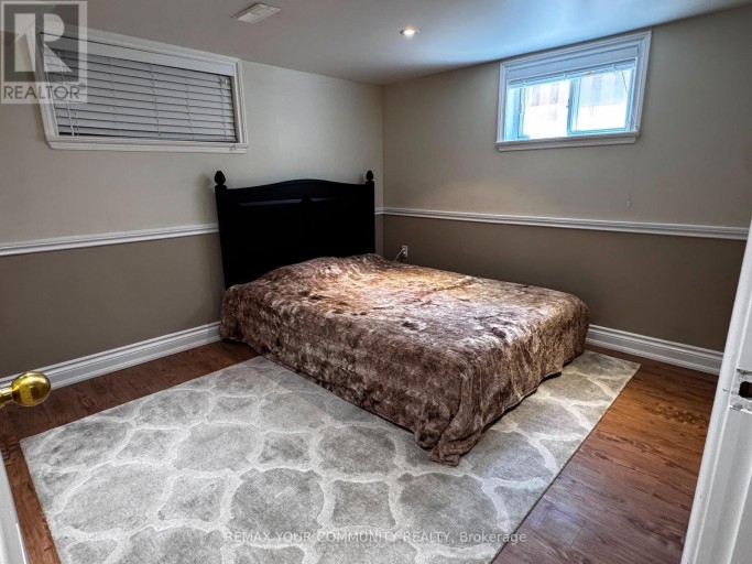LOWER LEVEL - 71 HAWMAN AVENUE, Vaughan (Vaughan Grove), Ontario, L4L1S3