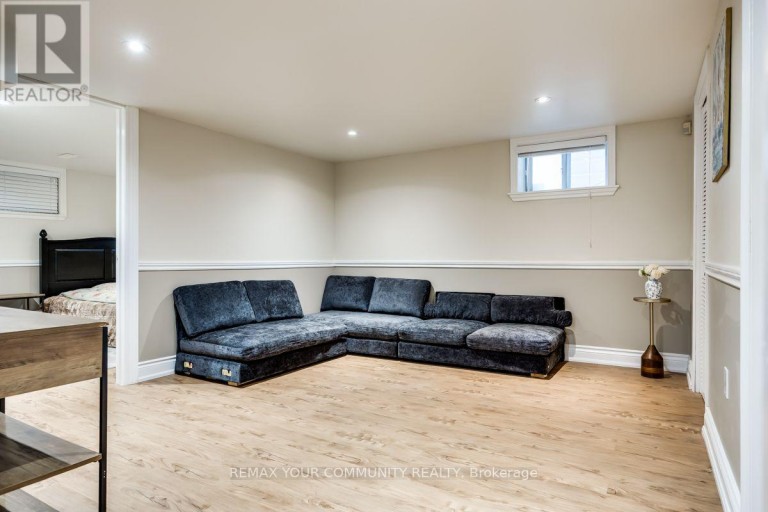 LOWER LEVEL - 71 HAWMAN AVENUE, Vaughan (Vaughan Grove), Ontario, L4L1S3