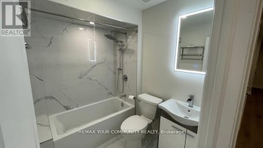 LOWER - 5 RAYMORE DRIVE Toronto (Humber Heights) Ontario photo 10