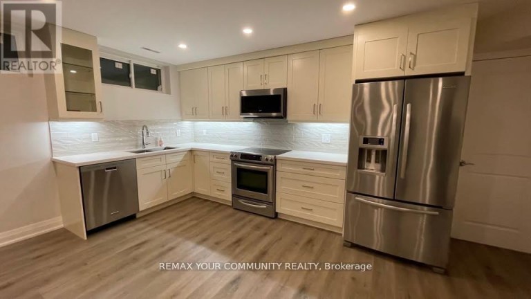 LOWER - 5 RAYMORE DRIVE, Toronto (Humber Heights), Ontario, M9P1W6