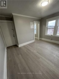 6 - 983 MAIN STREET E Hamilton (Crown Point) Ontario photo 2