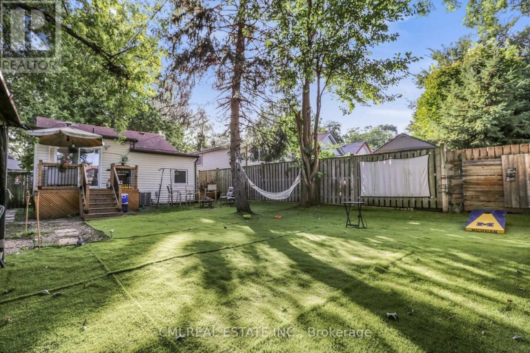 1226 WIGLE AVENUE, Windsor, Ontario, N9C3N1