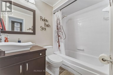 15 BRAEMAR DRIVE Brampton (Avondale) Ontario photo 13