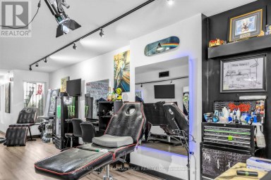 1415 DUNDAS STREET W Toronto (Little Portugal) Ontario photo 21