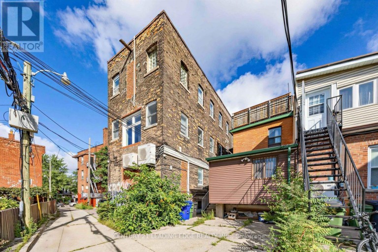 1415 DUNDAS STREET W, Toronto (Little Portugal), Ontario, M6J1Y4