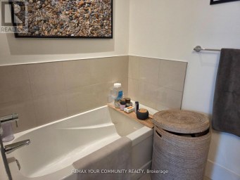 815 - 39 QUEENS QUAY E Toronto (Waterfront Communities) Ontario photo 12