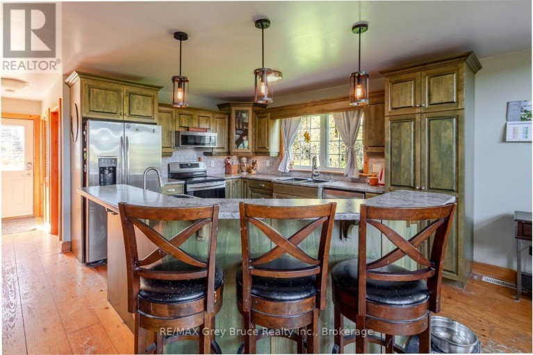 501192 GREY 1 ROAD, Georgian Bluffs, Ontario, N0H2T0