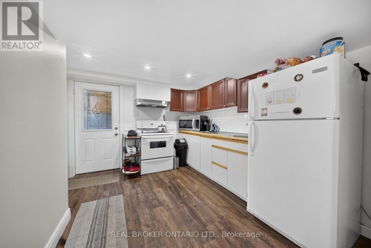 115 GREEN ROAD, Hamilton (Stoney Creek), Ontario, L8G3W9
