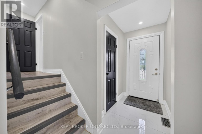 115 GREEN ROAD, Hamilton (Stoney Creek), Ontario, L8G3W9