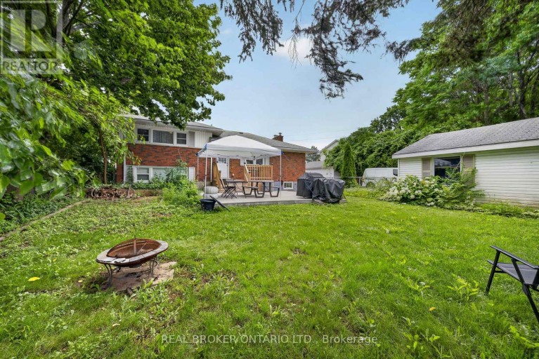 115 GREEN ROAD, Hamilton (Stoney Creek), Ontario, L8G3W9