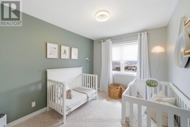98 TABARET CRESCENT Oshawa (Windfields) Ontario photo 12