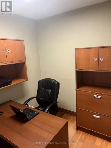 OFFICE NO. 7 - 823 COLLEGE STREET, Toronto (Trinity-Bellwoods), Ontario, M6G1C9