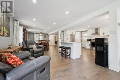 14 ASH STREET Guelph/Eramosa (Eden Mills) Ontario photo 13