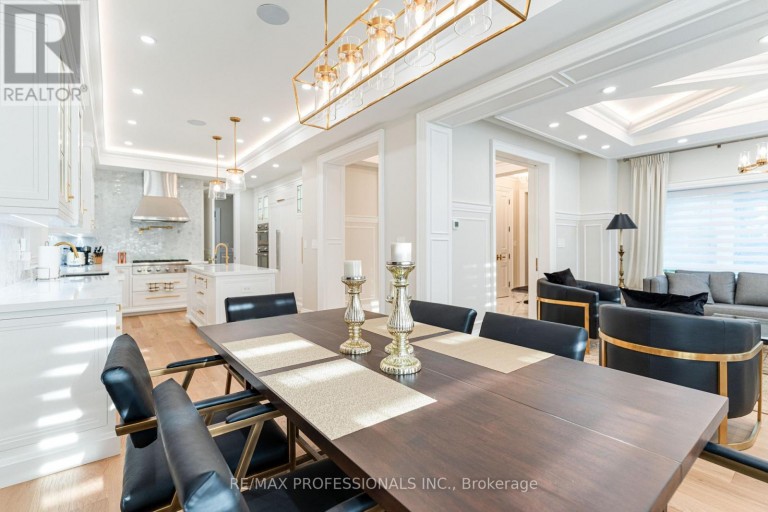 161 THE KINGSWAY, Toronto (Kingsway South), Ontario, M8X2V5
