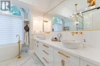 161 THE KINGSWAY Toronto (Kingsway South) Ontario photo 33