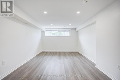 27 DALRYMPLE DRIVE Toronto (Rockcliffe-Smythe) Ontario photo 10