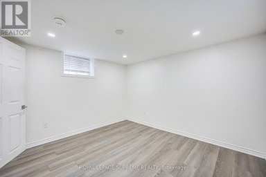 27 DALRYMPLE DRIVE Toronto (Rockcliffe-Smythe) Ontario photo 19