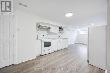 27 DALRYMPLE DRIVE Toronto (Rockcliffe-Smythe) Ontario photo 4