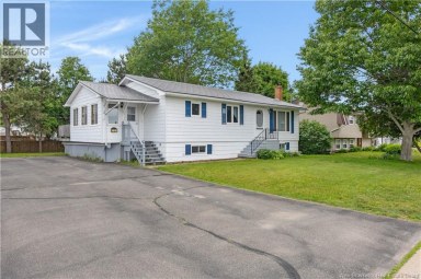 221 Magnolia Avenue Sussex New Brunswick photo 1
