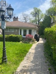 3 DONNA COURT Toronto (Newtonbrook East) Ontario photo 1