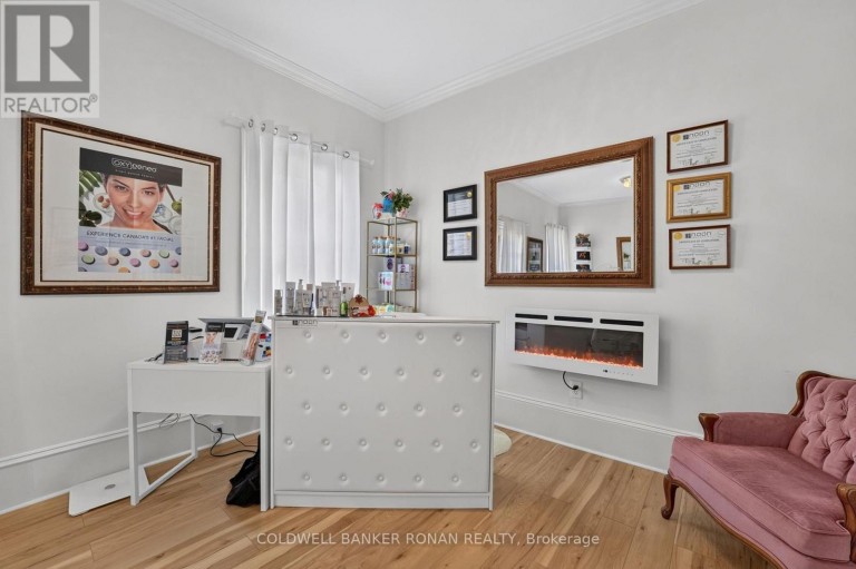 238 BARRIE STREET, Essa (Thornton), Ontario, L0L2N0