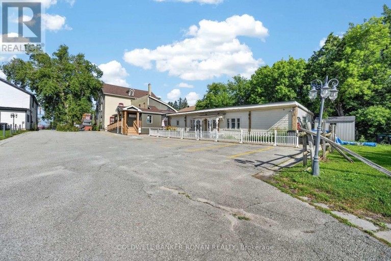 238 BARRIE STREET, Essa (Thornton), Ontario, L0L2N0
