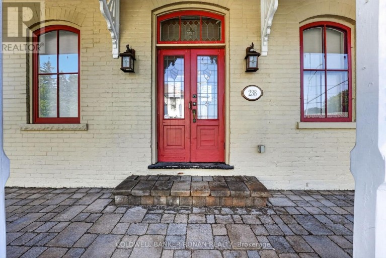 238 BARRIE STREET, Essa (Thornton), Ontario, L0L2N0