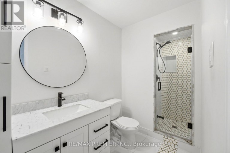 GROUND & LOWER - 21 AVON CRESCENT, Vaughan (East Woodbridge), Ontario, L4L1H4