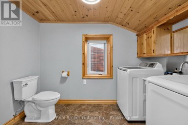 17 PEEL STREET Penetanguishene Ontario photo 16