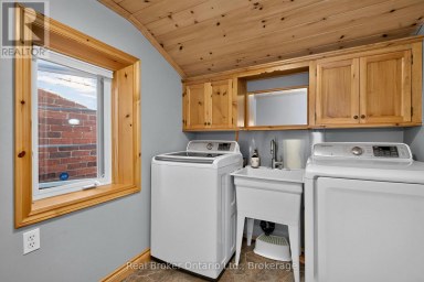 17 PEEL STREET Penetanguishene Ontario photo 17